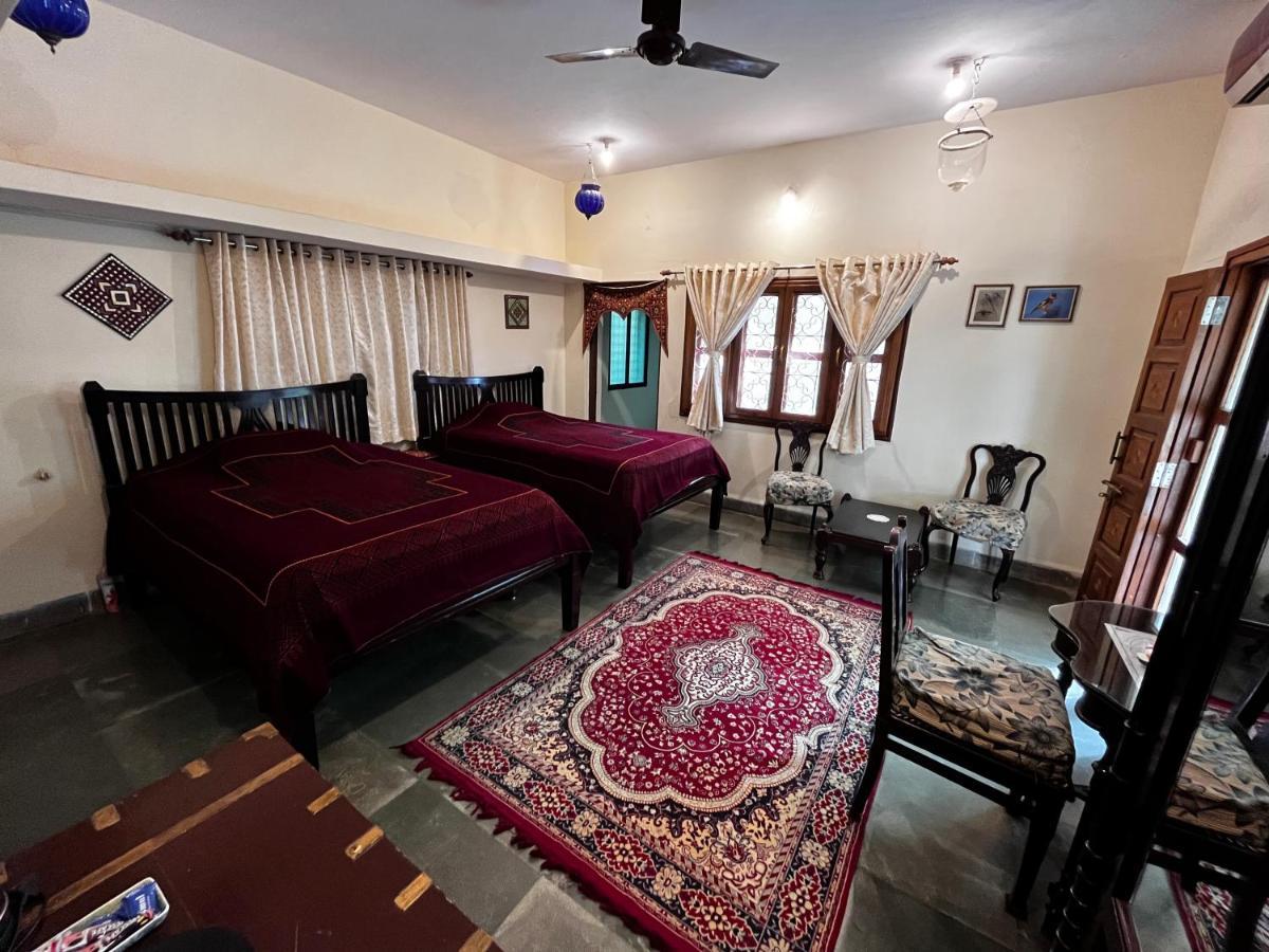 Sharad Baug Homestay Bhuj Exterior foto